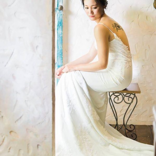 WA011 白色素雅手工婚紗
