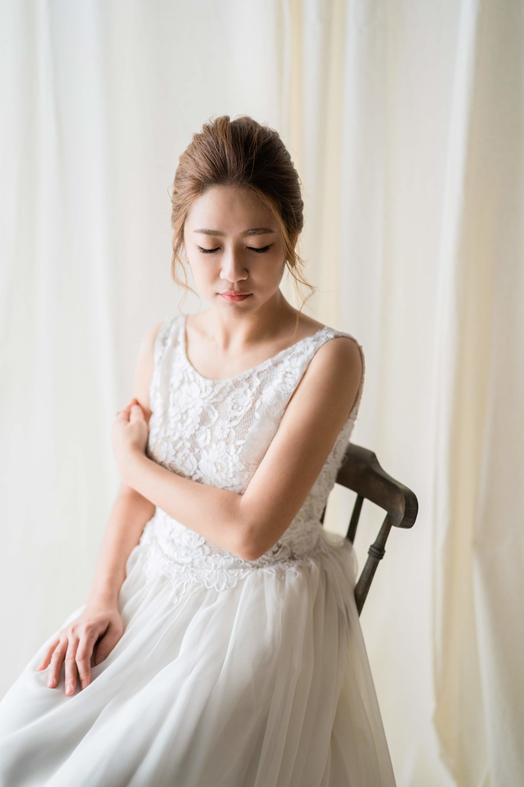 WA014 白色素雅手工婚紗