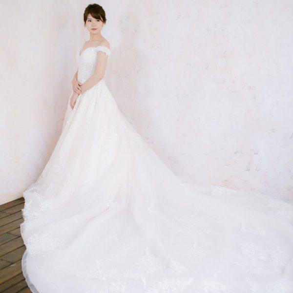 WP018 白色素雅手工婚紗