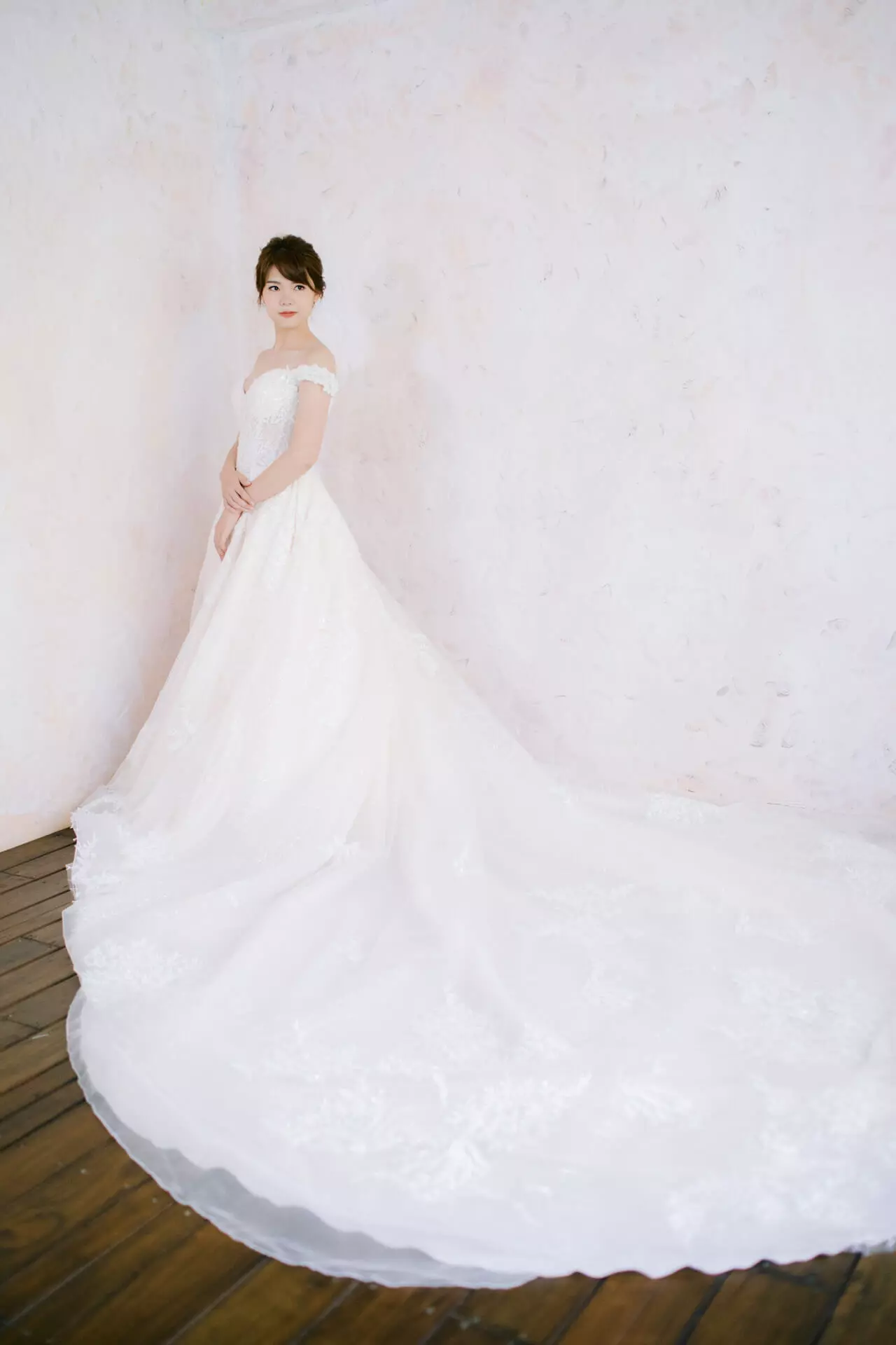 WP018 白色素雅手工婚紗
