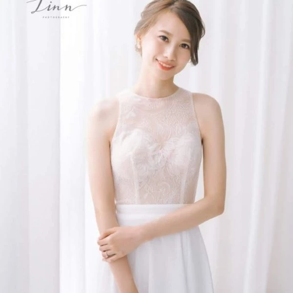 WC026 白色素雅輕婚紗