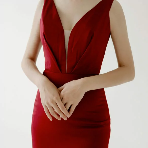RF011 紅色緞面晚禮服